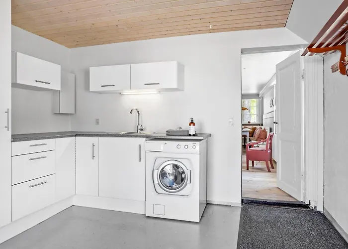 בית נופש 4 Bedroom Cozy In Samso